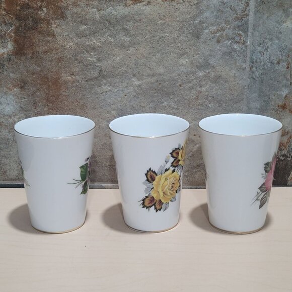 Royal Windsor Fine Bone China Floral Mugs Gold Trim Set of 3 - Picture 4 of 10